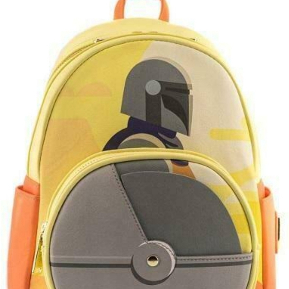 Bundle of 4 NYCC LOUNGEFLY STAR WARS BACKPACKS + 1 WALLET DARTH  MAUL MANDALORIA - Picture 11 of 16